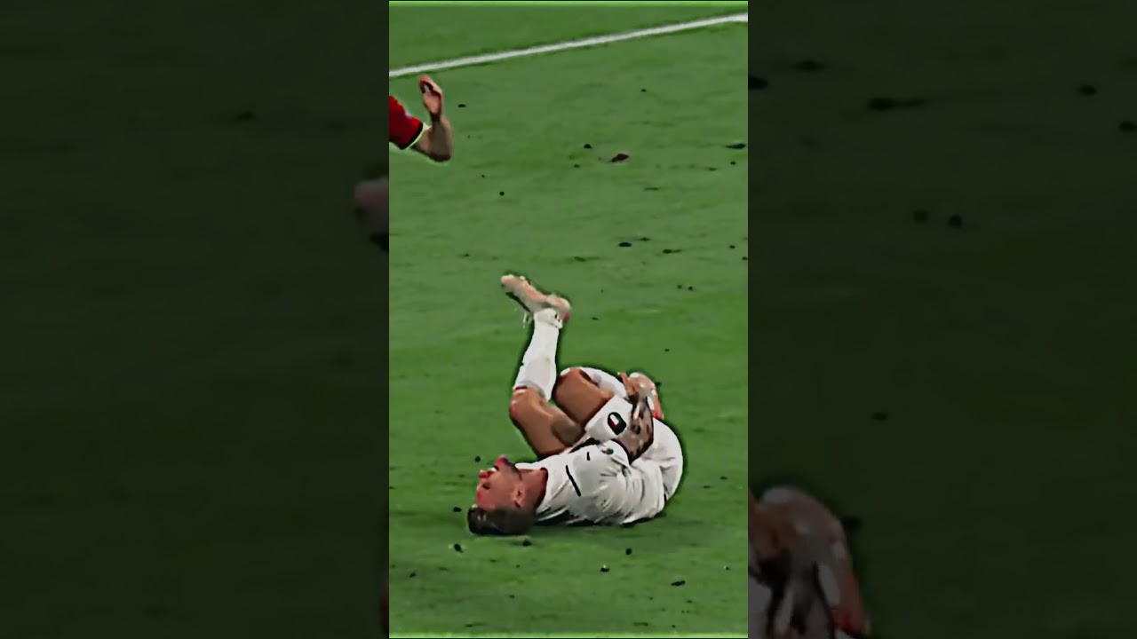 THE FUNNIEST FAKE FOOTBALL INJURIES 😂