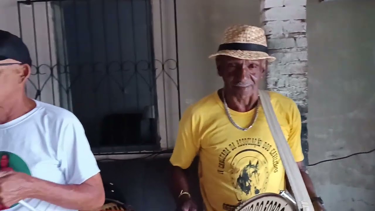 Os Quatos do forró calango na zabumba Zé piranha no triângulo Assis na sanfona.