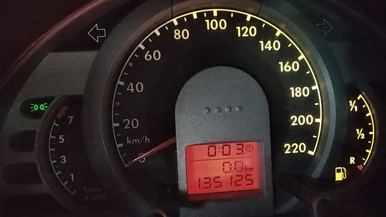 como cambiar lampara de tablero de vw gol