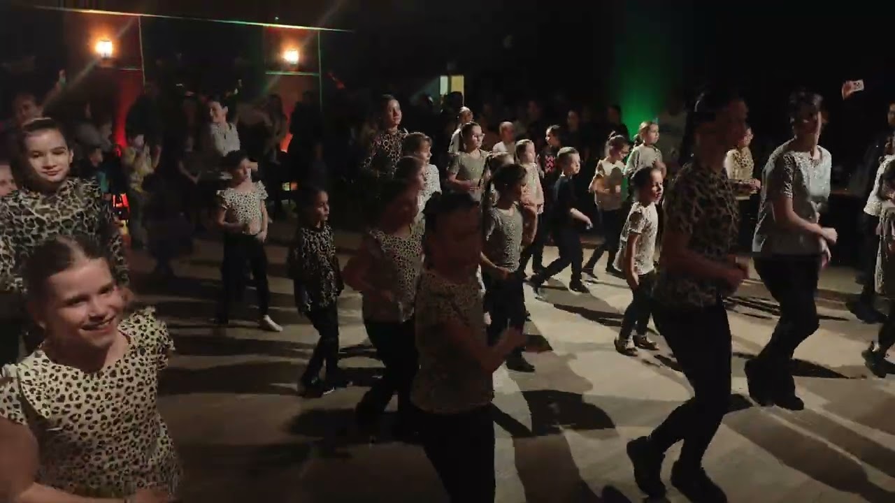 Léna farsangi tánc 2026.01.30