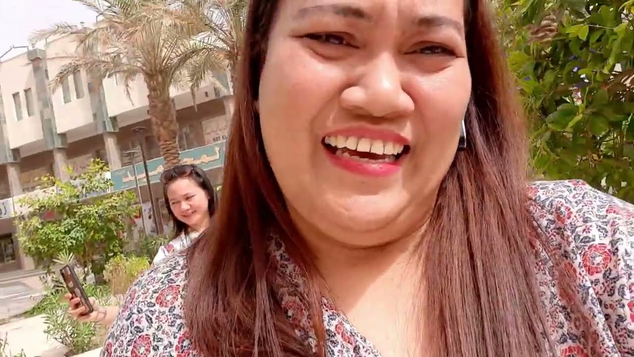 Mall hoping at Old Souk Salmiya Kuwait// Friends 1st time to go out and have their day off