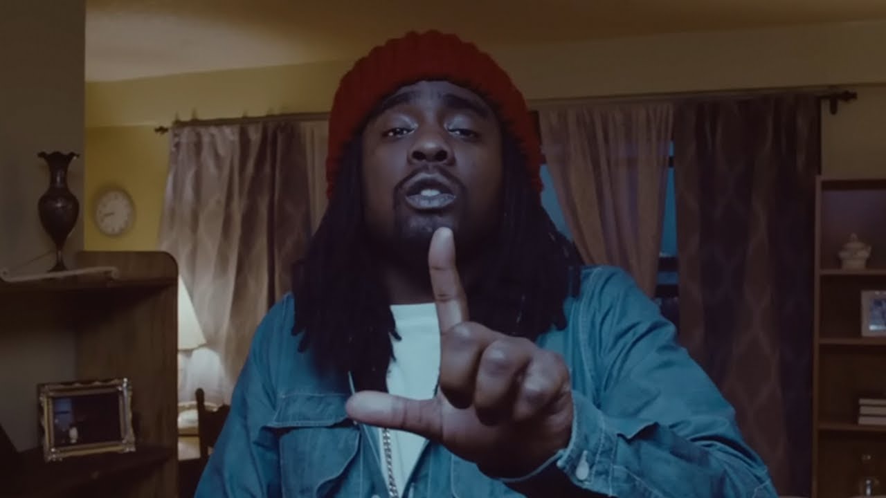 Wale - LoveHate Thing feat. Sam Dew [Official Music Video]