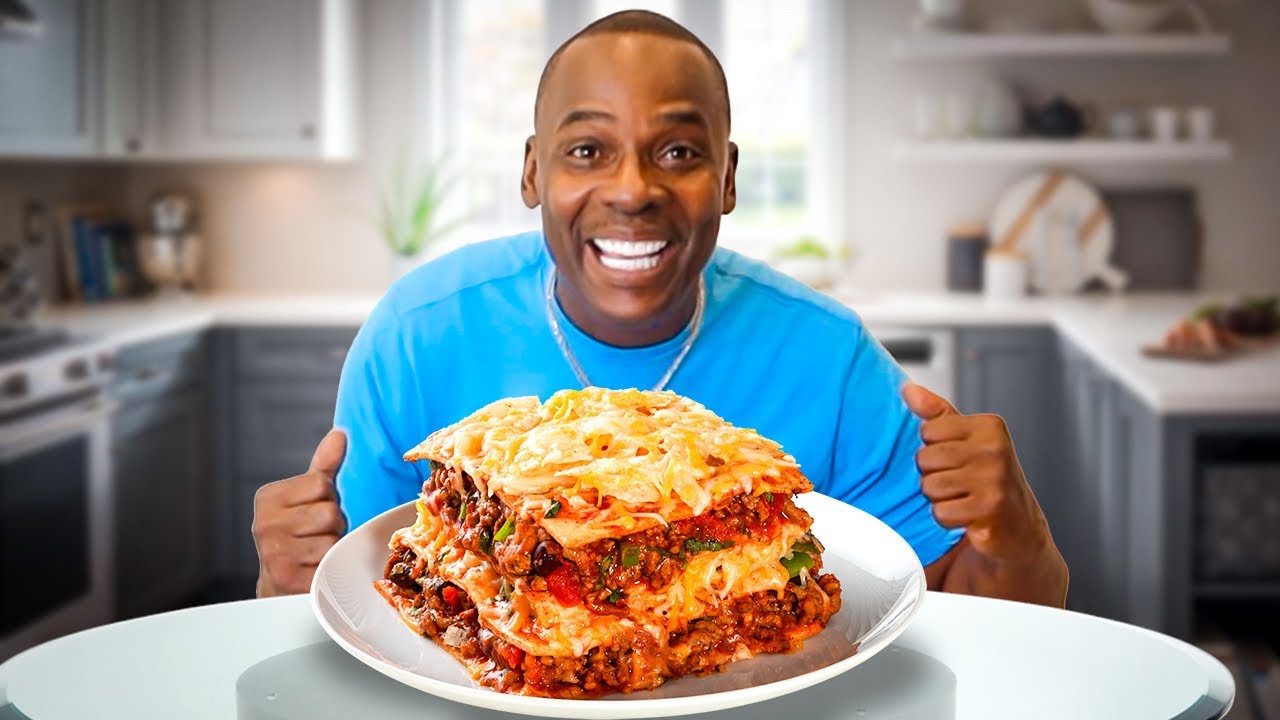 HOW TO MAKE HOME MADE LASAGNA - COOKING WITH THE CRYER FAMILY...