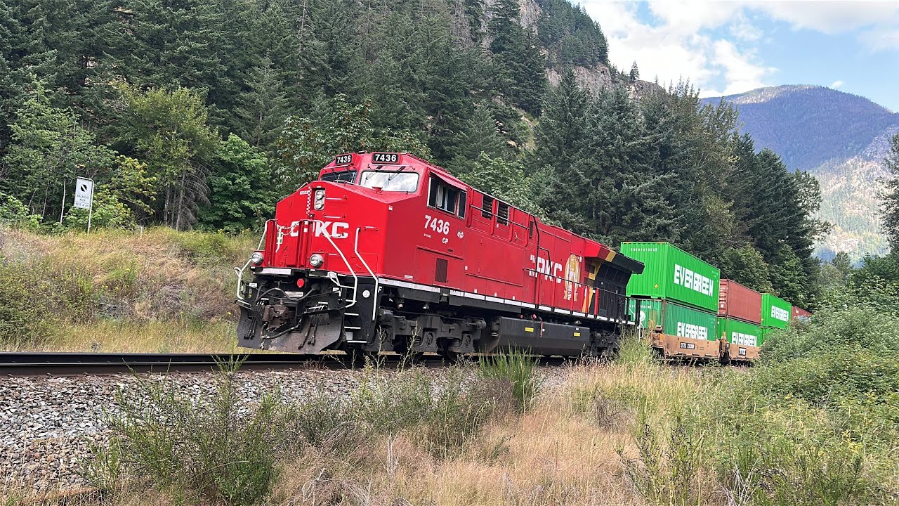 The New Image!!!! CPKC 112 (Intermodal Train) @ Yale BC Canada 19JUL25 CP ET44AC 7461 Leading