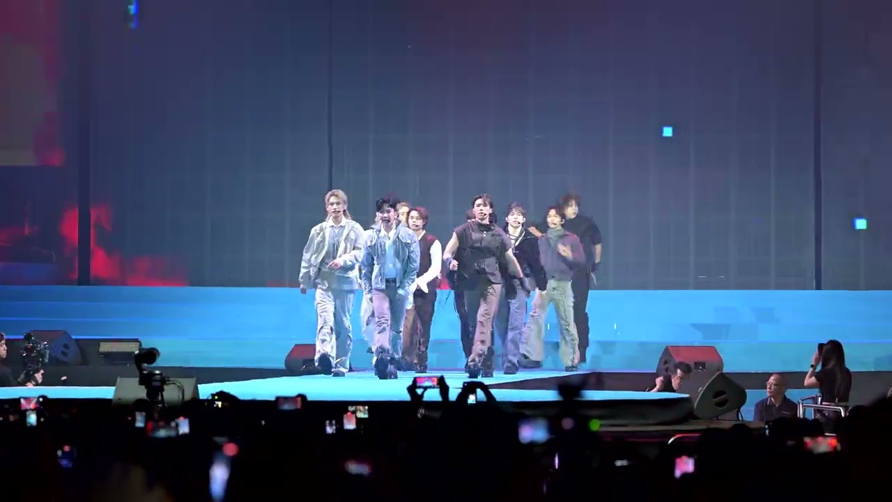 《Hunt You Down》Mirror  ViuTV 2025節目巡禮 08-10-2024 4k fancam