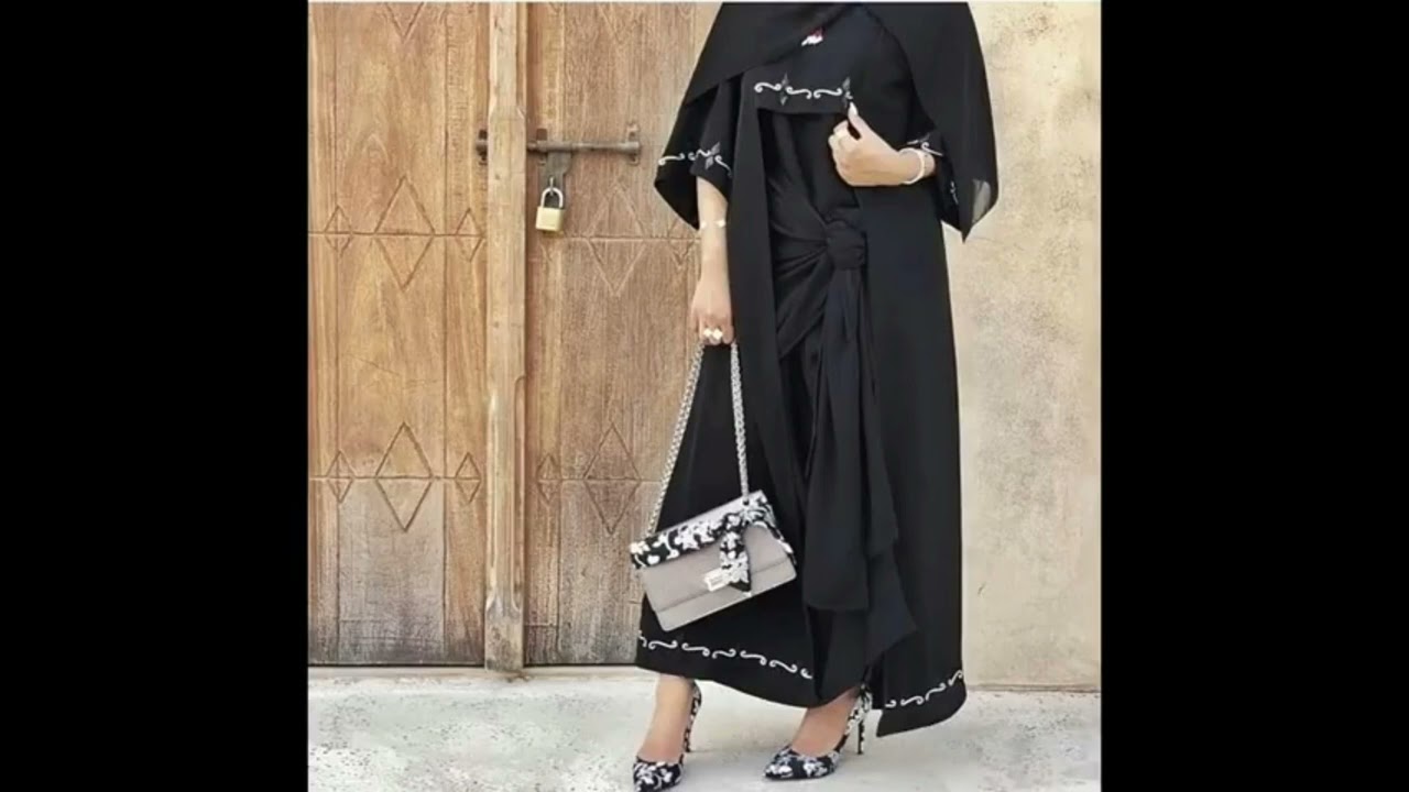 تشكيلة من العبايات للعيد