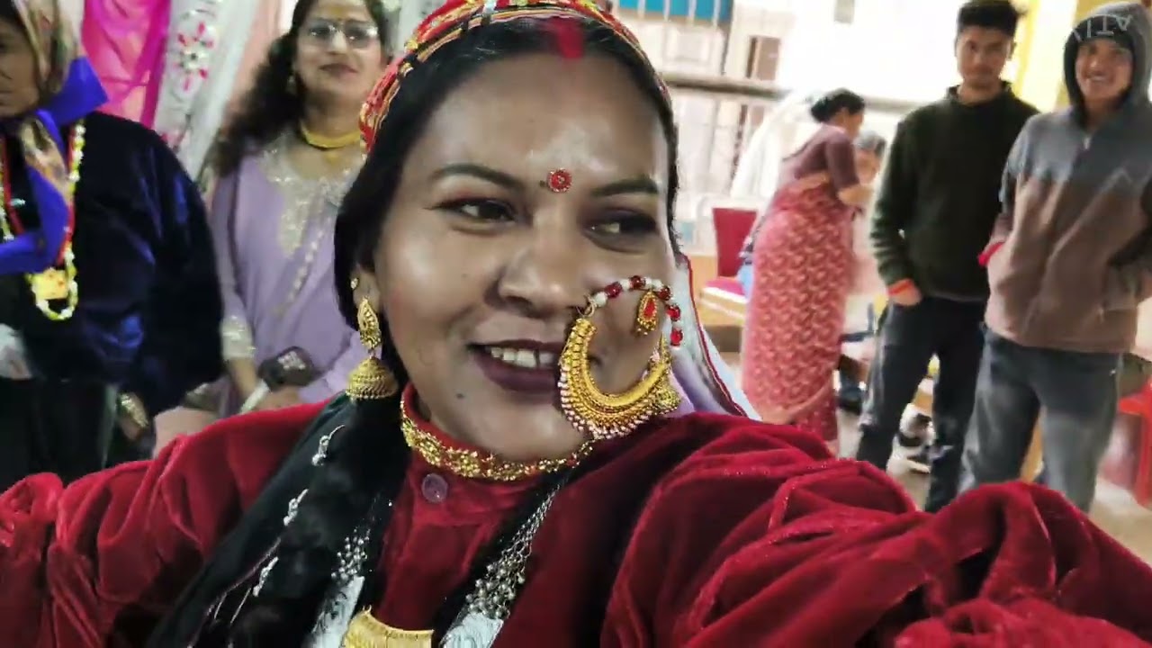 आज हम गए मंगल स्नान हल्दी के शुभ अवसर पर और हमने मुलाकात की जोशीमठ की जाने वाली हस्ती के साथ 