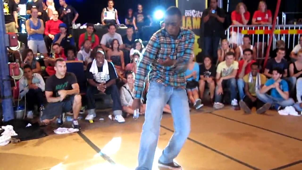FLOCKEY NIKI & RAE JUDGE DEMO IN GBG CITY JAM 2010 SWEDEN