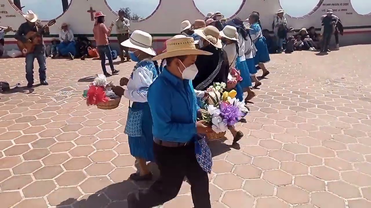 Danza Mazahua La Flor de Santa Ana Ixtlahuaca 🌺🌹