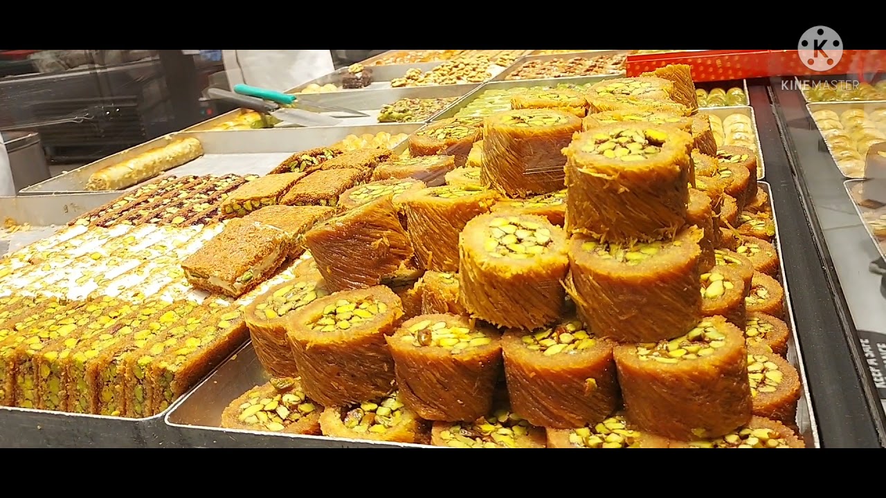 SWEET TOOTH ARAB SWEET | Mouth Watering ! Dubai Mall