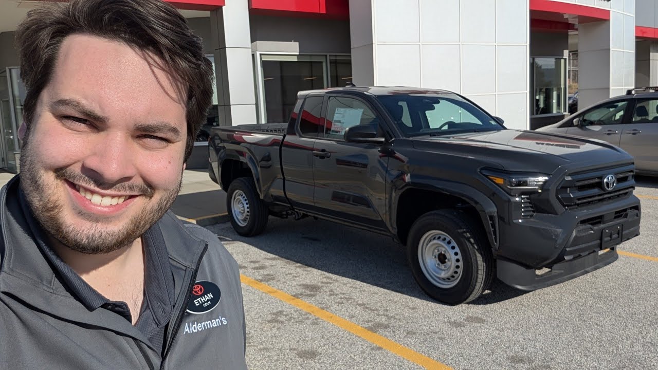 2025 Toyota Tacoma SR XtraCab in Underground