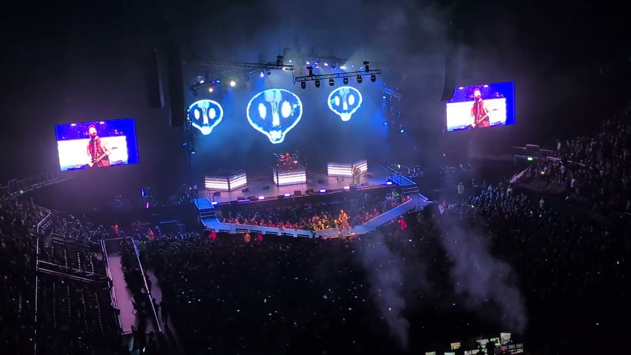 Tears Don't Fall, Bullet for my Valentine. O2 Arena 1st Feb 2025