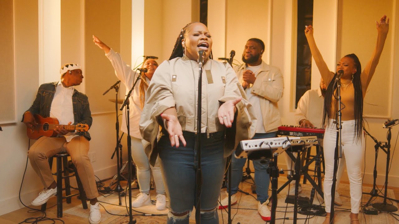 Warrior Of Heaven // Tasha Cobbs Leonard // Worship Together Session