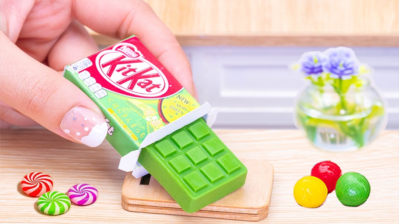 Вкусный торт KitKat | Мини-торт «Радуга» из шоколада KitKat, украшенный конфетами M&M's