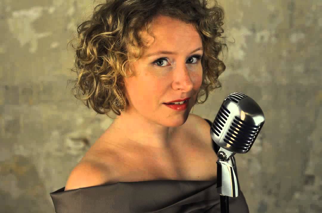 Jazz a la Carte - Old Devil Moon