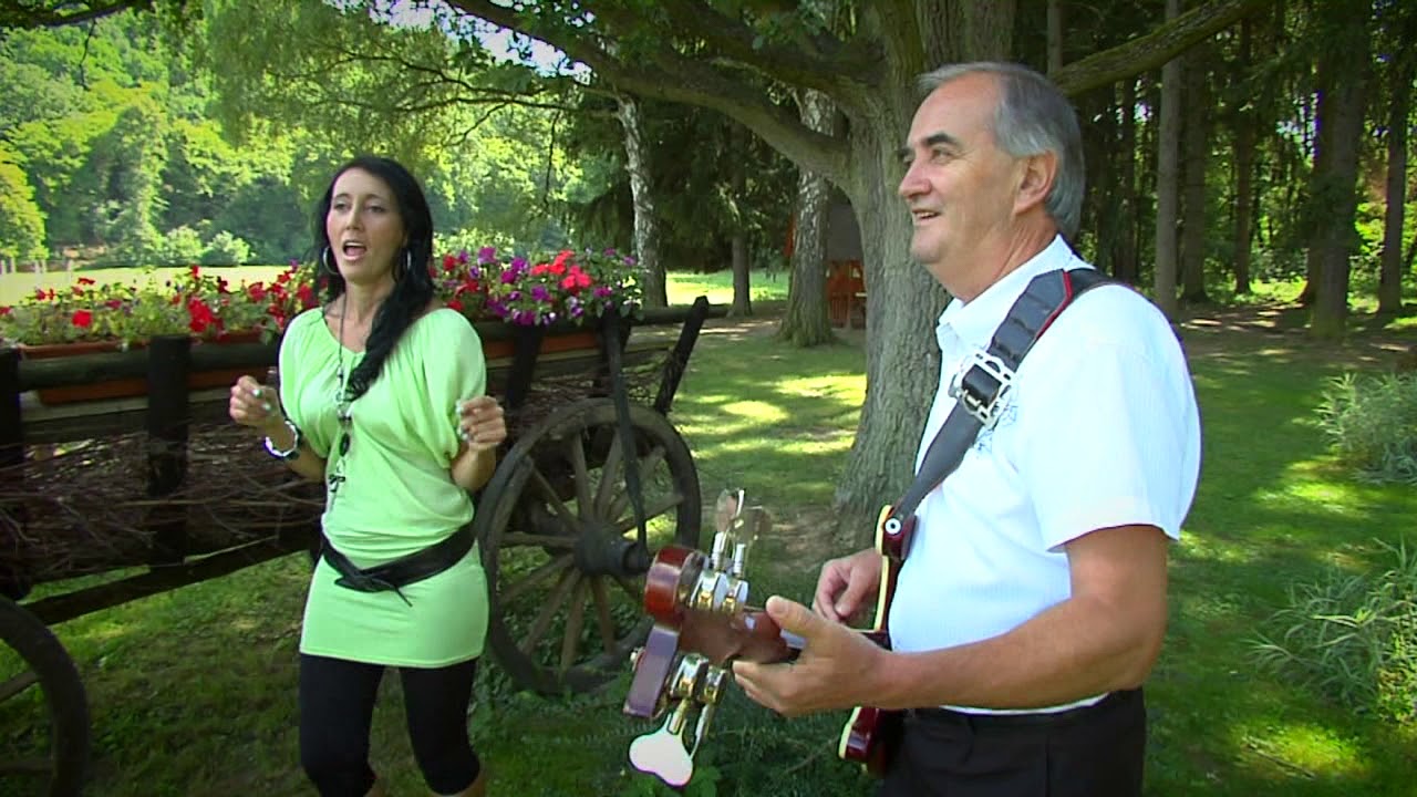 AMADEO - Letela husička