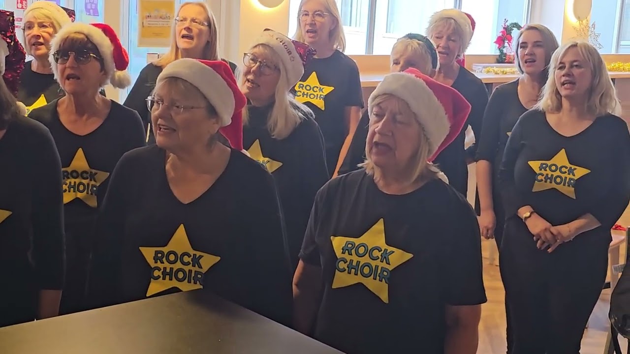 🎄✨️I DON'T WANT TO MISS A THING Rock Choir PRESTON HOSPITAL 19th December 2025 ✨️🎄