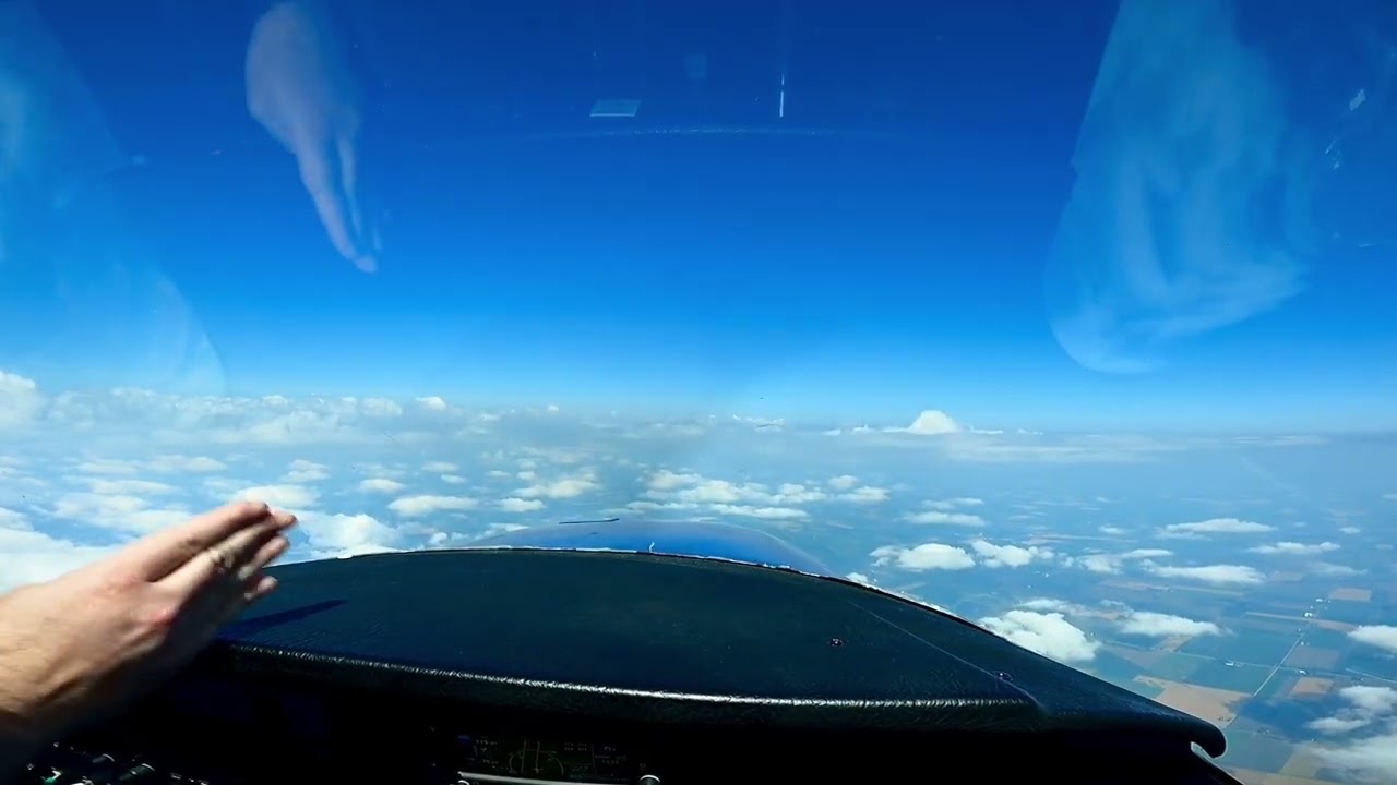 9500ft cloud surfing with music 