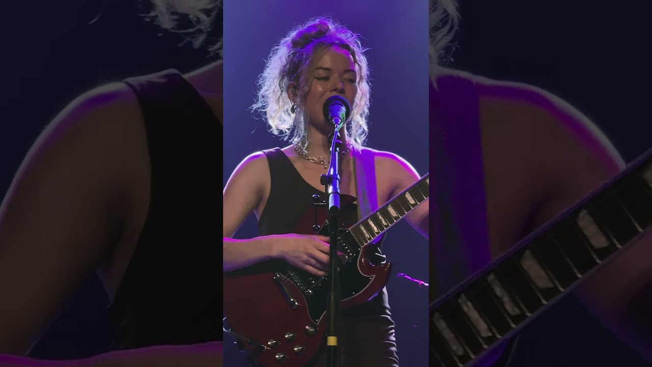Nil&uuml;fer Yanya - Midnight Sun - Brooklyn Steel - 10.1.24