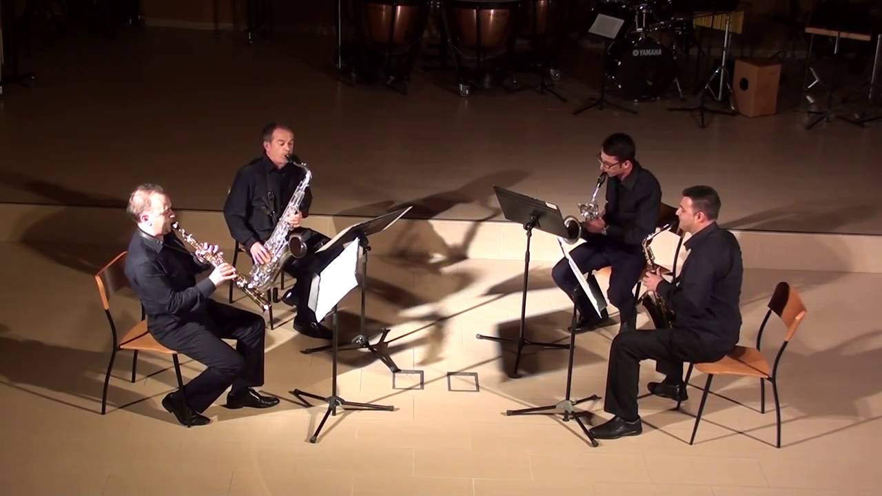FERRER FERRAN - OFRENA A BACH, para Cuarteto de Saxofones