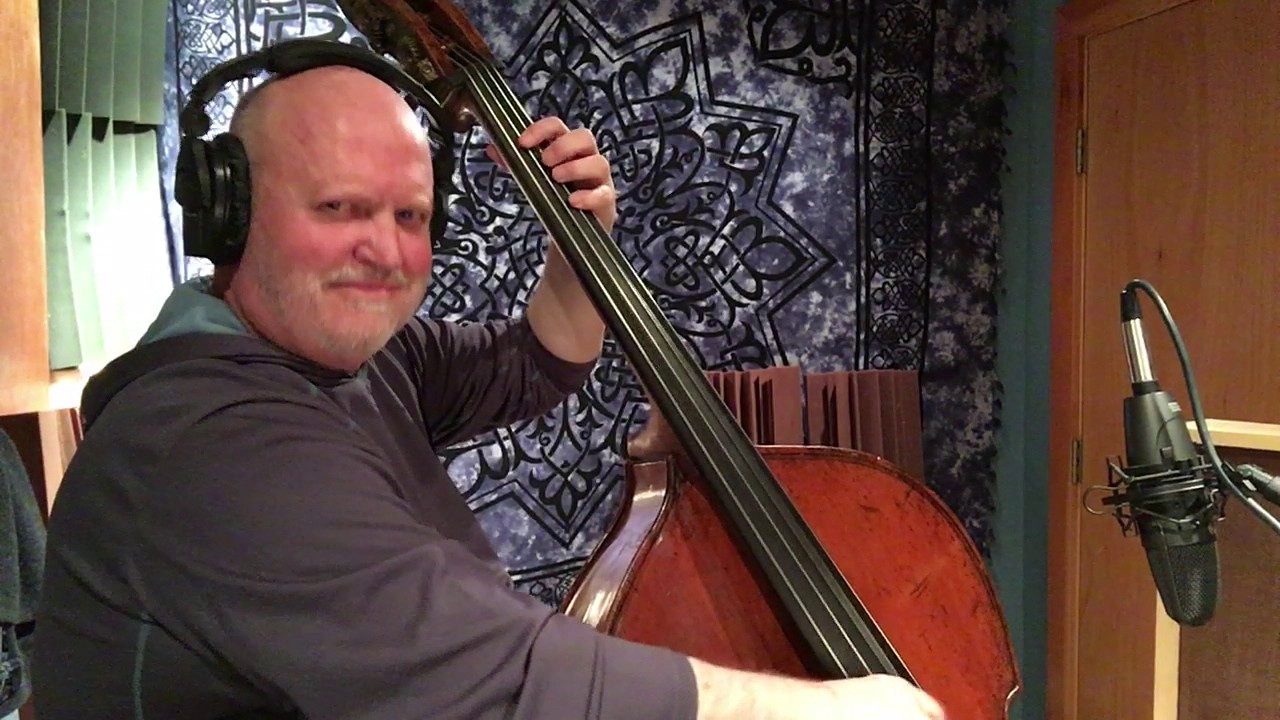 Bass Focus/ Education -  Green Dolphin - Full Version