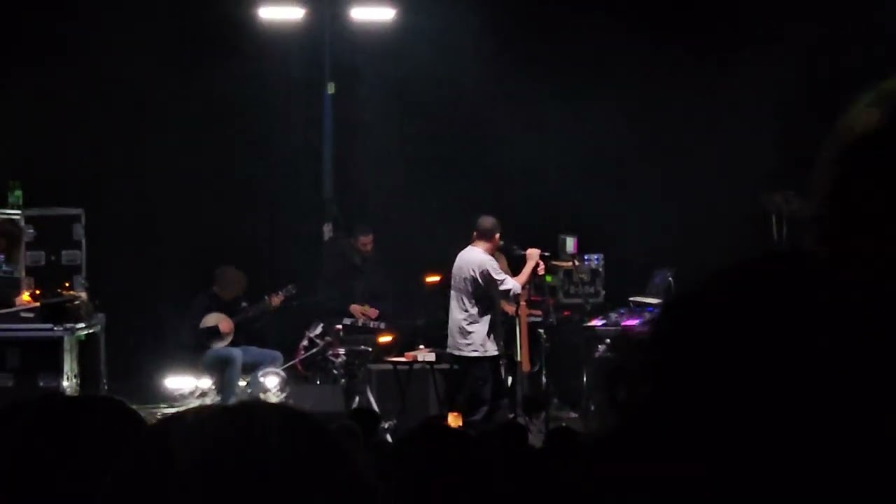 dijon - scratching (Live in LDN) 