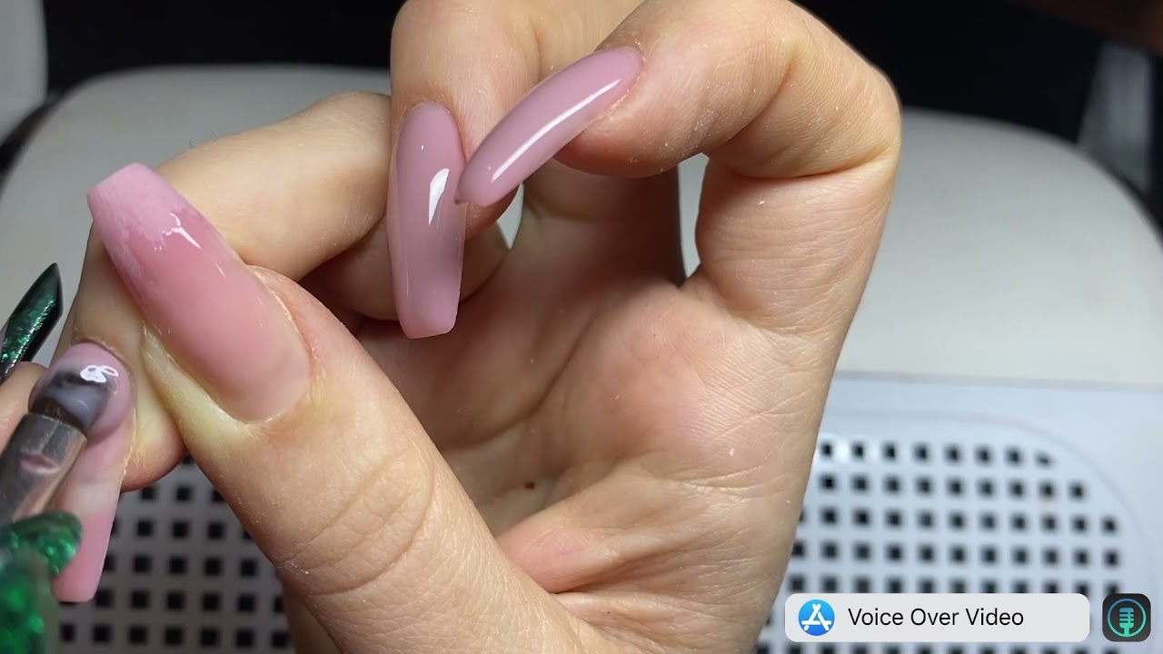 Si te bejme thonjt me xhel| aplikimi I chrome powder (pasqyre) #thonjmexhel #gelnails
