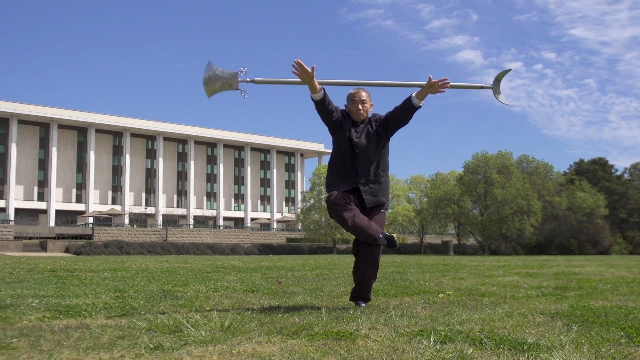 Taiji   Weapons   Moon crescent Monk Spade