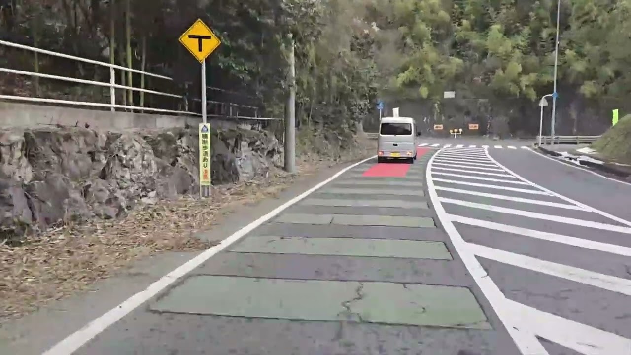 さくらの森通り～418  日本の田舎道岐阜県八百津町