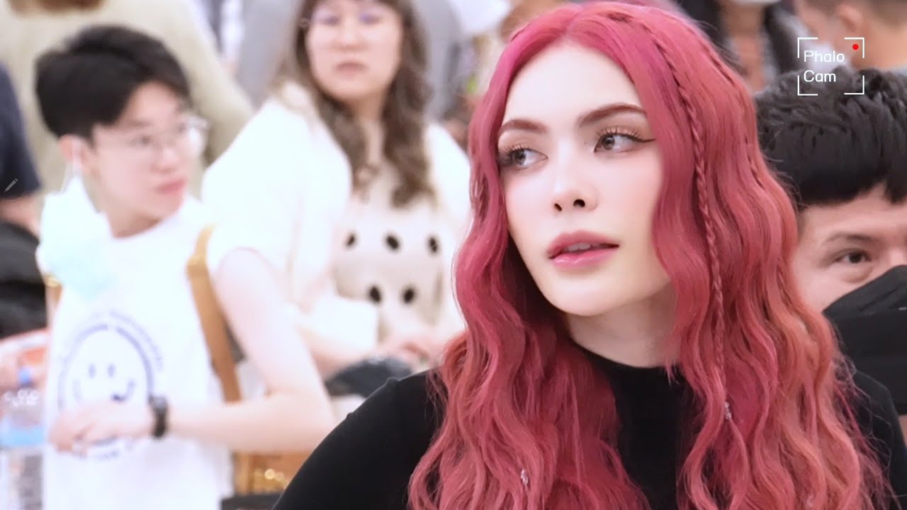 [Fancam] 170523 Charlotte Austin at SVNP Airport 👋🥹 #ENGLOTOnTourUSA2023