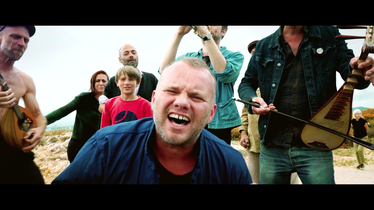 [ CLIP ] F.U.R. meets De la Crau GRAN CHAPLE
