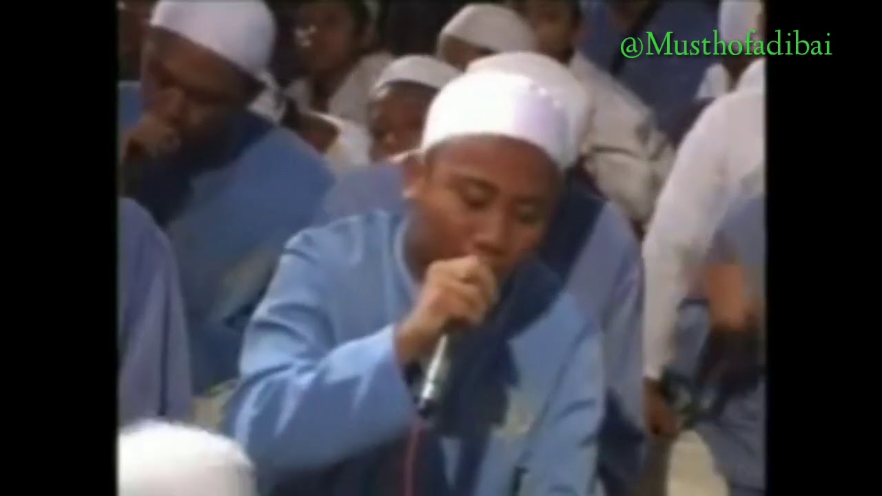 Tertetes air mata sungguh tidak terasa @ Qosidah Assholatu a'alannabi Nurul Musthofa