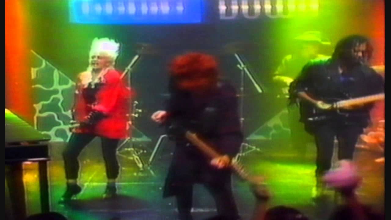 1985 LIVE on ABC TV Countdown  King For A Day _ Thomson Twins