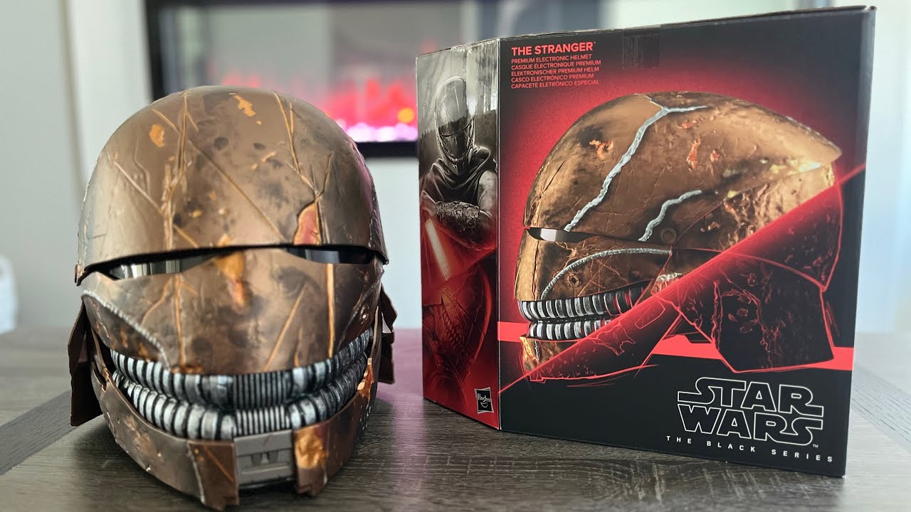 Unboxing the Star Wars Black Series “The Stranger” Helmet