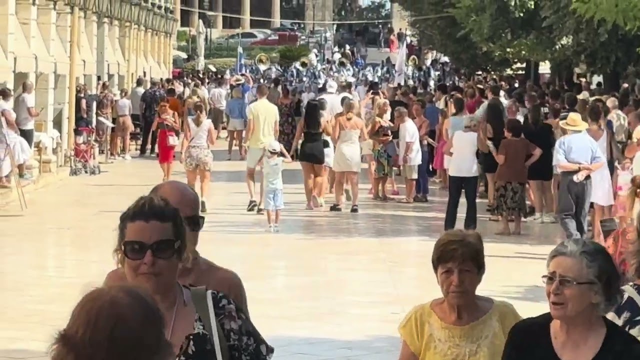 Κέρκυρα, εμφανίσεις Φιλαρμονικών μετά τη λιτανεία του Αγ. Σπυρίδωνος 11/8/2024