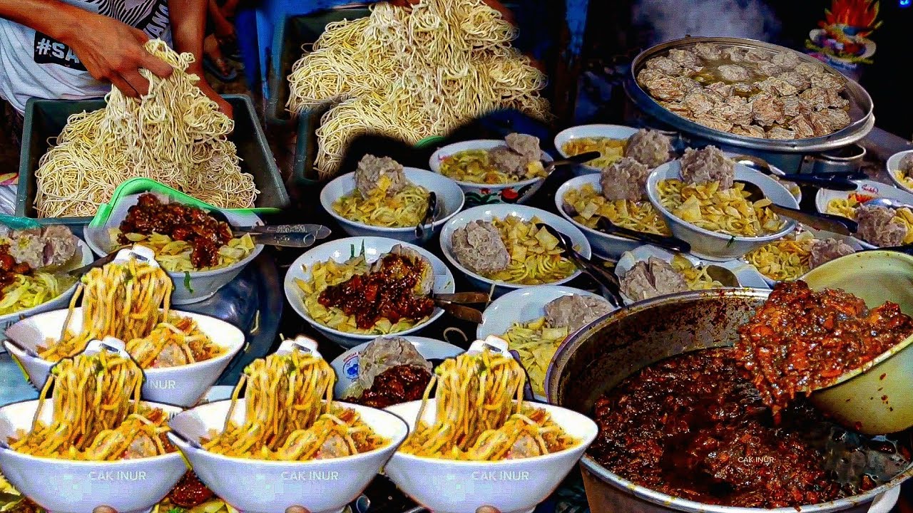 AMPUN RAMENYA ..MIE AYAM BAKS0 TERENAK SEKALI BUAT RATUSAN PORSI - Kuliner Sidoarjo Viral