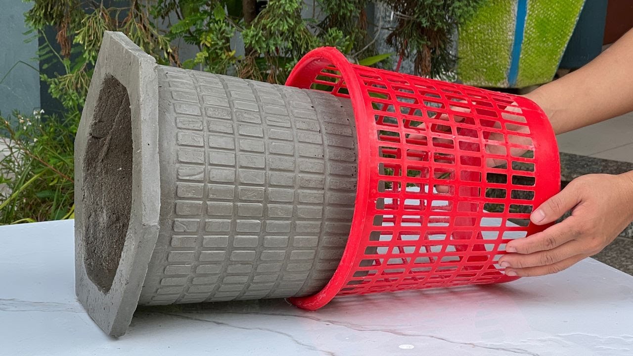 Good Idea - Creating Cement Plant Pot From Plastic Basket
