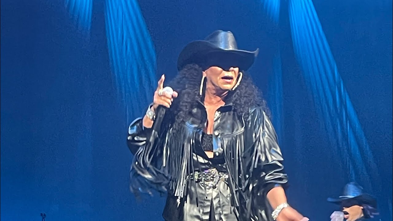 Trinere “They’re Playing Our Song” Live @ SAP Center Freestyle Explosion 2022