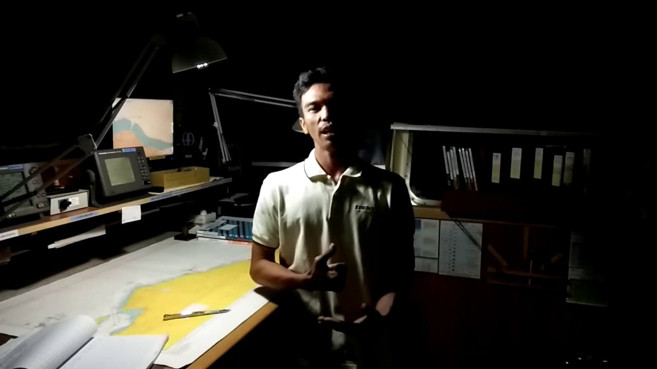 07.Tugas & Tanggung jawab jurumudi jaga di anjungan  pada saat kapal berlayar.