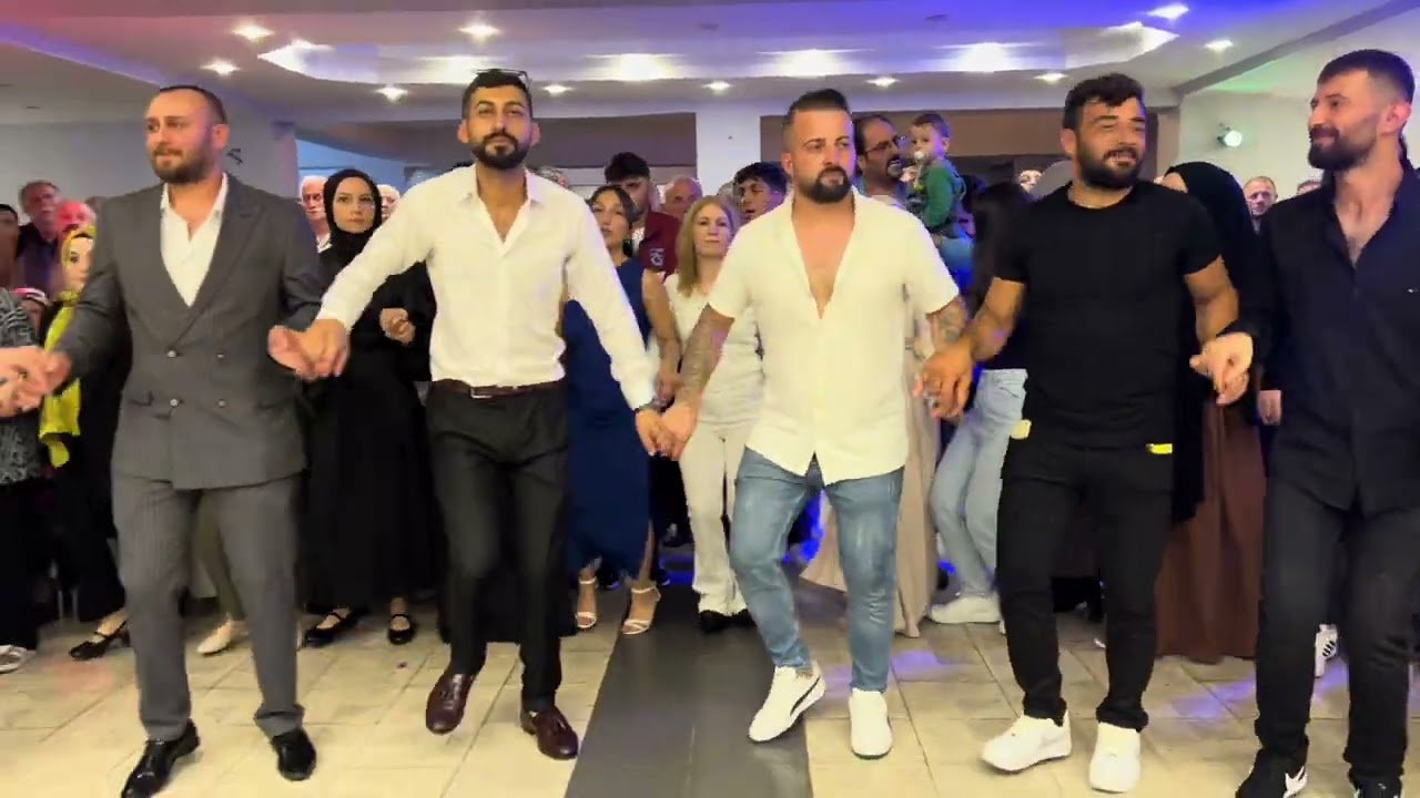 Vakfıkebir'de Efsane Düğün, Süper Dik Horon, Efe Karagüzel Rüzgarı Esti, 5. Bölüm
