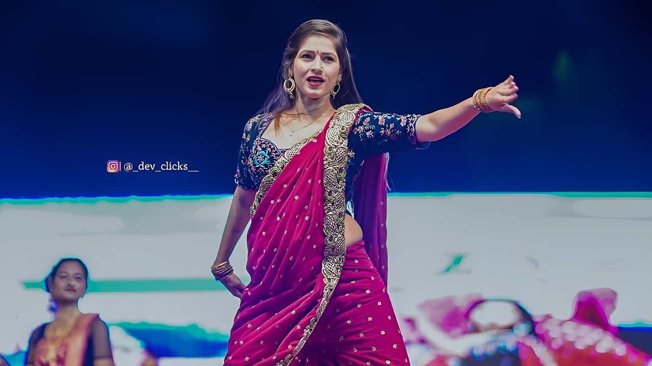 गौतमीच्या मैत्रिणींचा 'कडक' डान्स ❤️ #gautamipatillavni #gautamipatilsong #jyostnapunekar