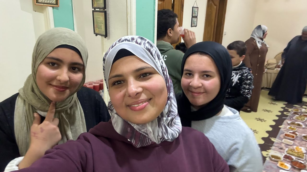 النهارده بدل العزومه أتنين 👏اتجمعنا انا وسلايفي في بيت اخت ابو محمود وتاني يوم في بيت سمسمه مين قدنا