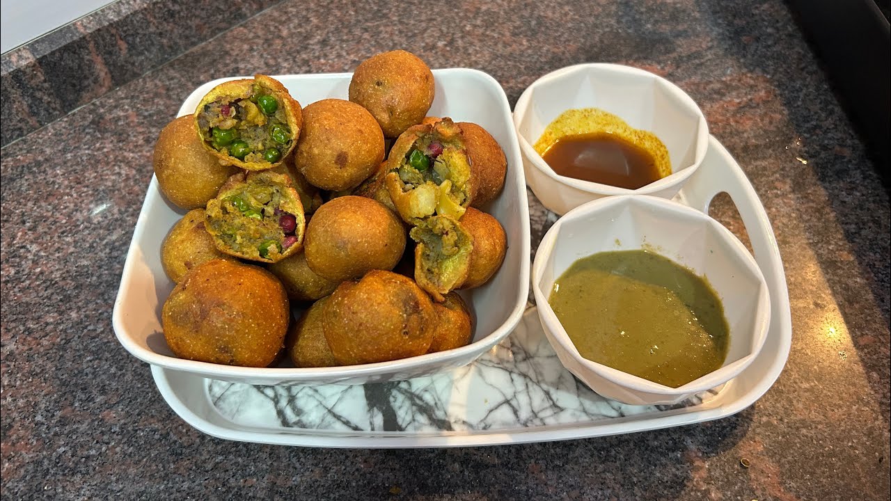 राजस्थानी मसाला बाटी।Masala Bati Recipe/Bharwa Masala Bati Recipe/ Halwai style masala bati