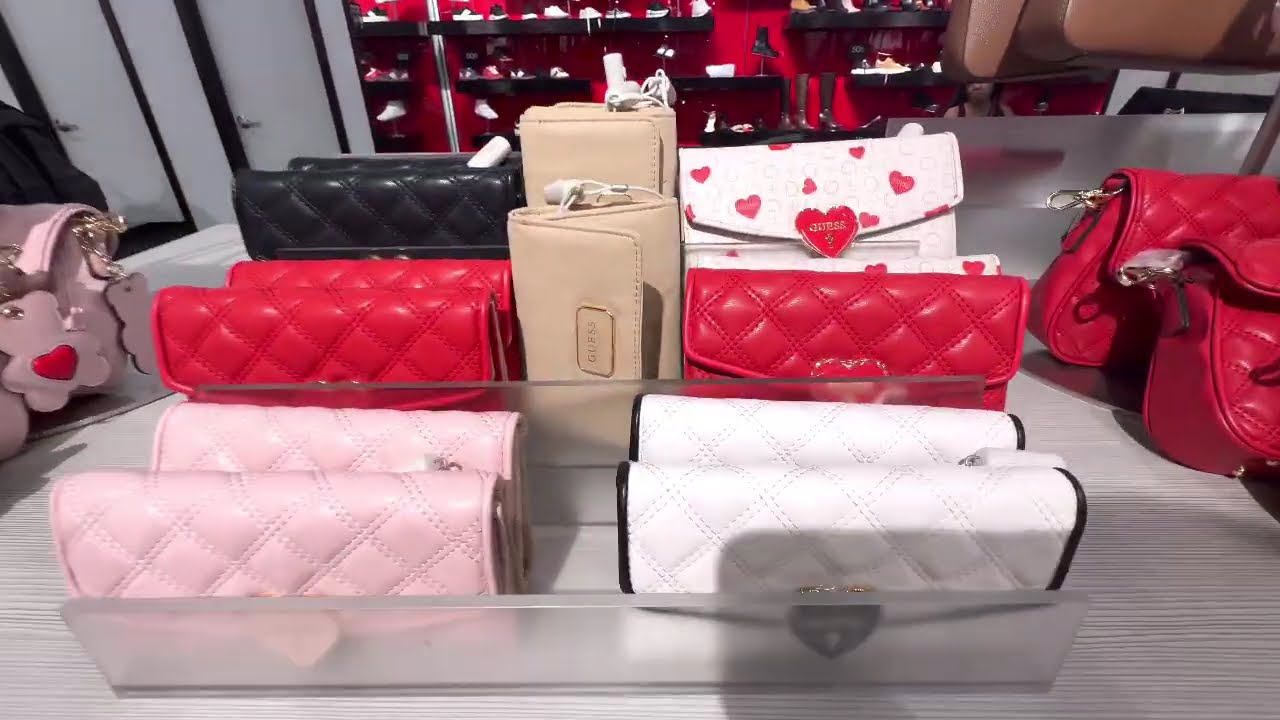 GUESS OUTLET Exclusive: Inside GUESS FASHION OUTLET STORE HANDBAGS #guessbag #guess #fashionoutlet