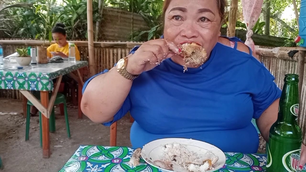 mga kaibigan.kain.tayo.ang agahan.ko.alas 10ng  omaga .besy kasi