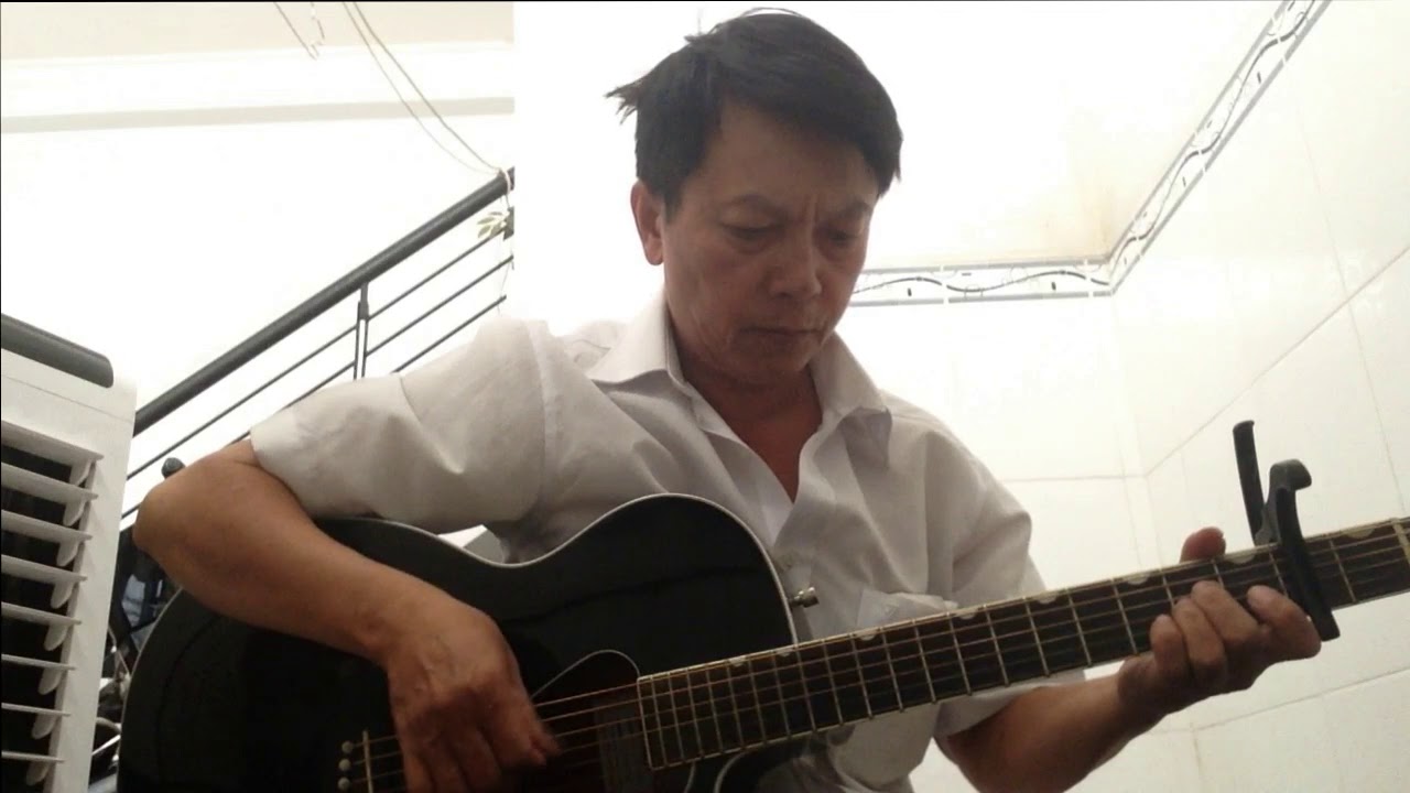 Riêng Một Góc Trời . Solo Guitar.