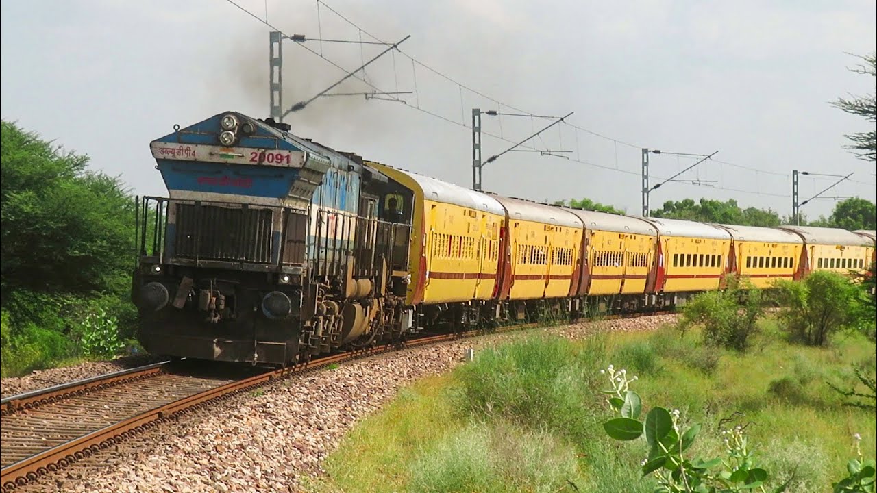 BGKT Diesel Roars with Bikaner - Amritsar Express on First ICF Run