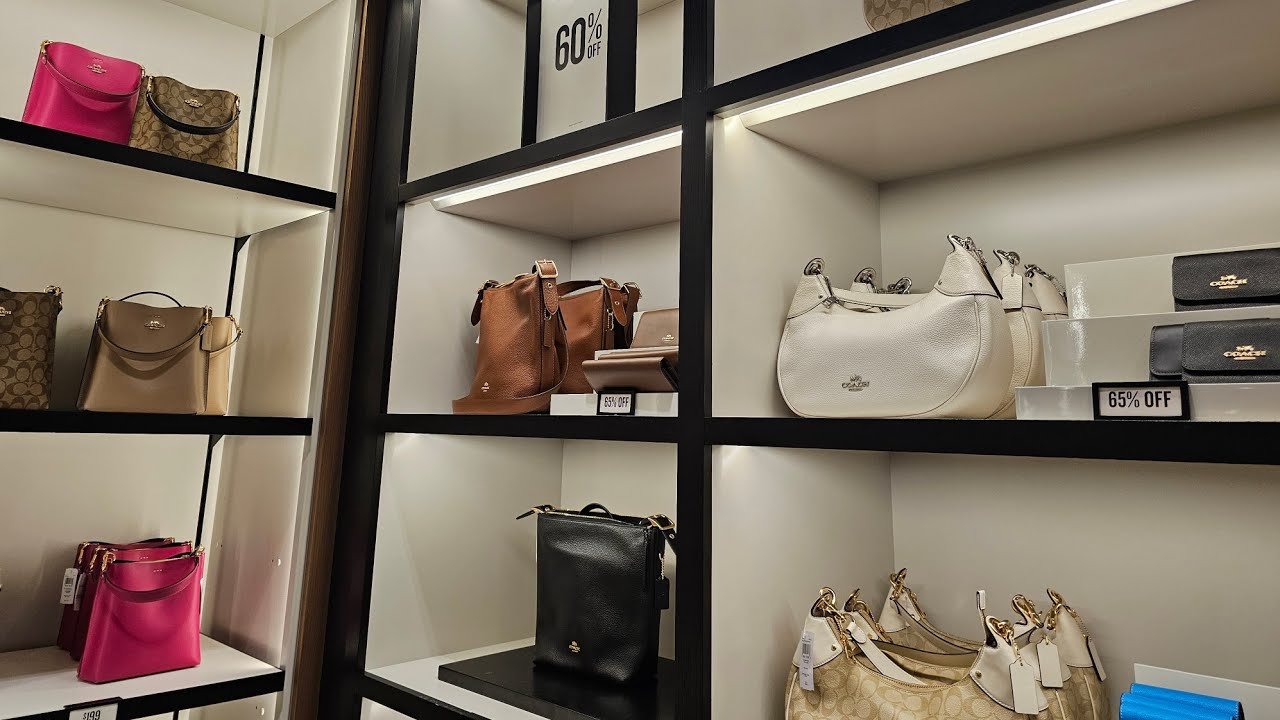 COACH OUTLET~ SALE ON BAGS~ WALLET~ UP TO 70% OFF//LET'S BROWSE~ TORONTO~ CANADA