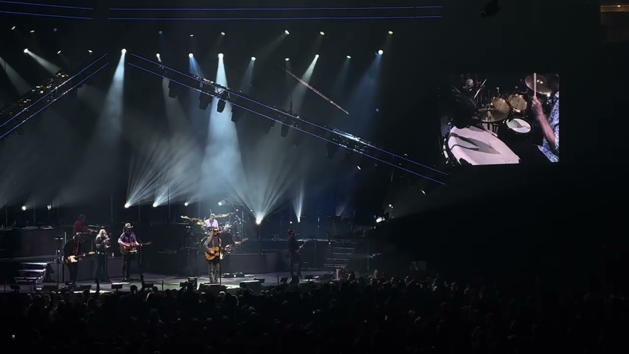 Eric Church | Buffalo, NY • Record Year 