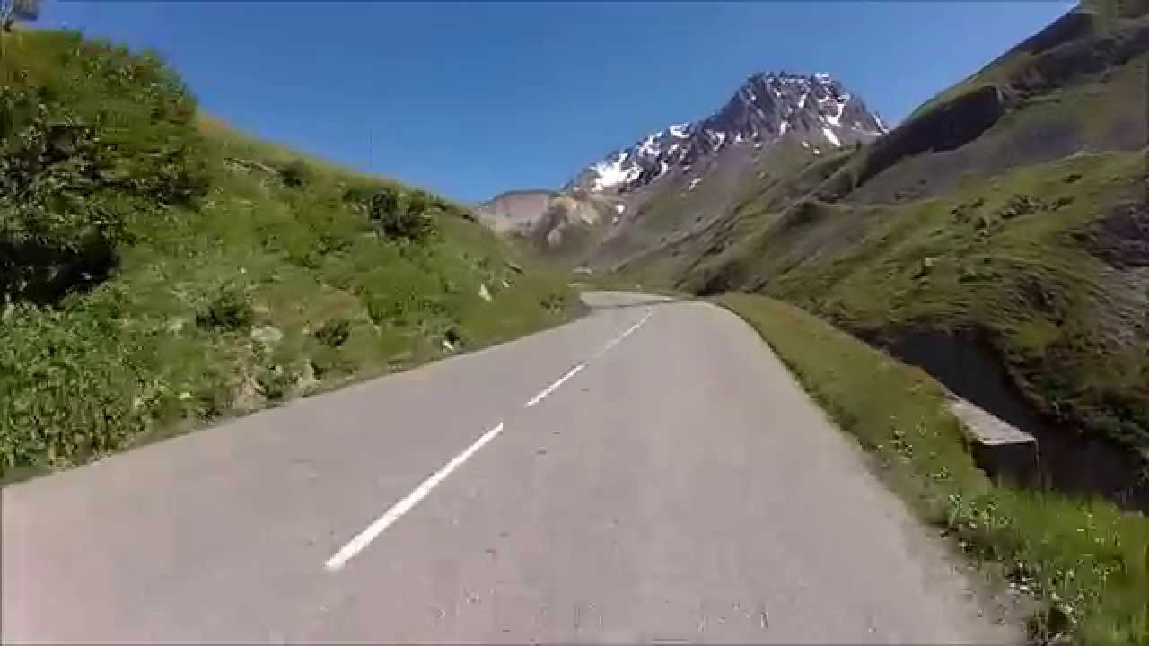 Montée du Col du Galibier depuis Valloire à moto (Mick et Renaud.